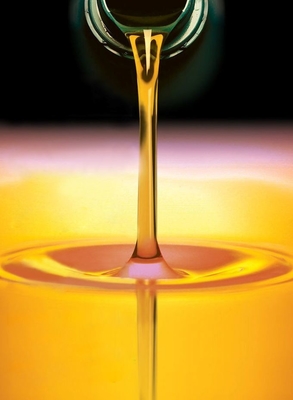 57675-44-2 Polymer Processing Additives Trimethylolpropane Trioleate TMPTO Liquid Oil Lubricant