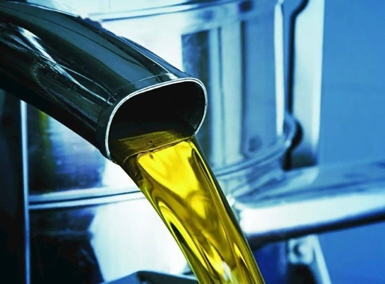 57675-44-2 PVC Oil Lubricants Trimethylolpropane Trioleate TMPTO Yellowish Liquid